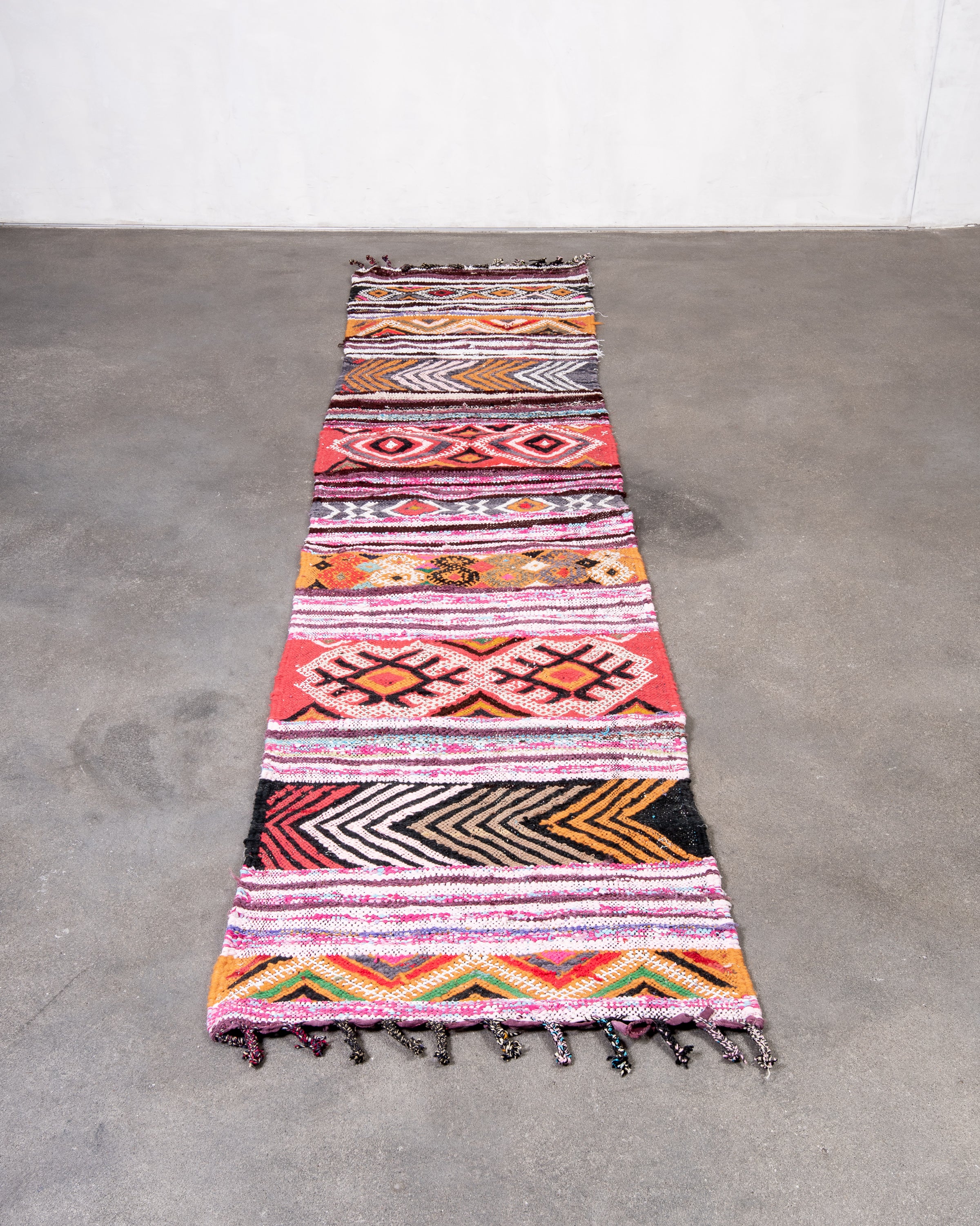 Modern designer handcrafted Berber rug from morocco Kelim with beautiful colors and patterns
